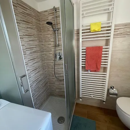 Casa Rosa アパート モンテルーポ・フィオレンティーノ
